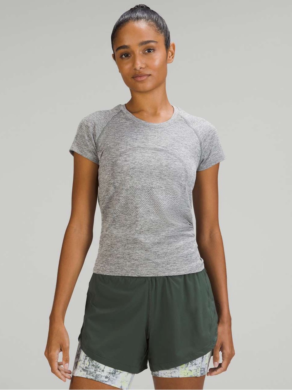 Lululemon Swiftly Tech Short Sleeve Shirt 2.0 Race Length Slate / White Grey 6-8